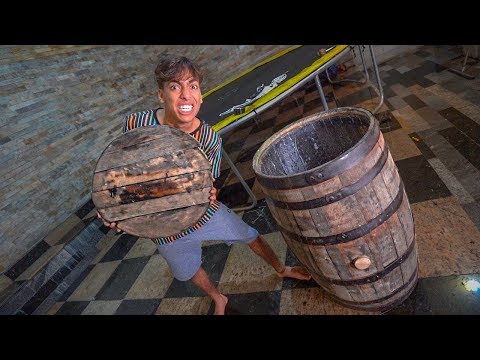 ABRIMOS O BARRIL MISTERIOSO!