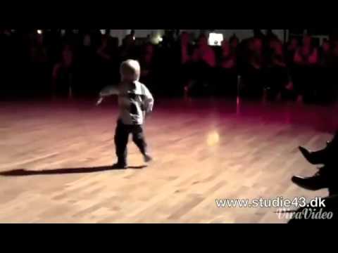 This 2-Year-Old Can Dance As Good As Elvis