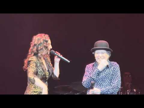  Mara Barros y Joaquín Sabina “Y sin embargo te quiero” Gira “Hola y adiós”. Madrid. Octubre, 2025