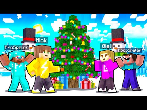 EPIC CHRISTMAS DECORATING IN COLOR CITY! - MICK 2 (Minecraft)