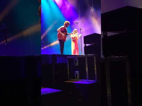 Pedro Pastor y Los Locos Descalzos. Rozalén. Los Olvidados