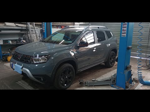 Dacia Duster Neuwagen (Baujahr 2022), nur 360 km, Unterbodenschutz und Hohlraumkonservierung
