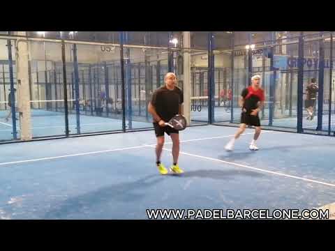 Victor en stage de padel à Barcelone