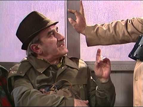 Fleksnes Fataliteter - S05E02 - Høyt henger vi - 1982