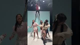 Download lagu langit biru cinta searah~ mp3