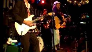 Plura & Carla - Somliga Går Med Trasiga Skor (KICK AIDS OUT)