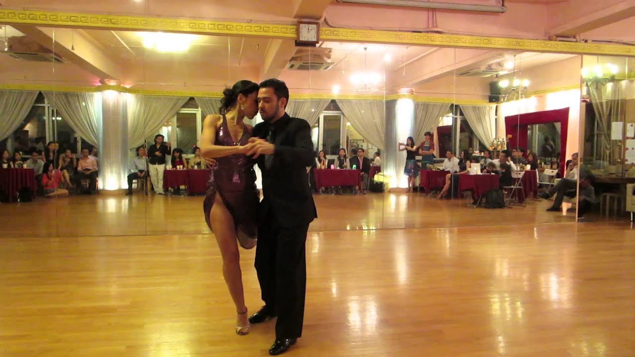 Pablo Giorgini and Noelia Coletti performance 2 @ Otra Noche Milonga Hong Kong 2014