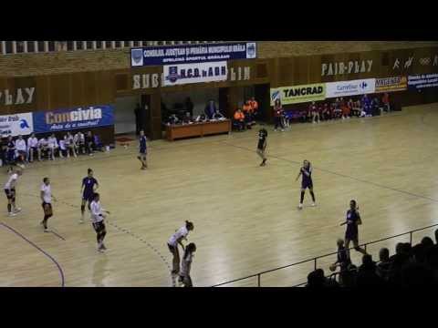 Victorie!H.C. Dunarea Braila --U. Cluj 26-25 (17-14)