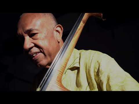 Bruce Forman: Feel the Barn...From Reunion! with John Clayton and Jeff Hamilton