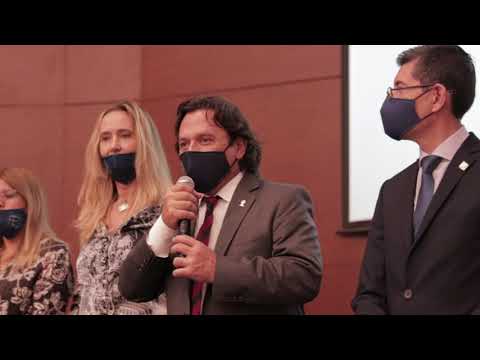 Sáenz: “Es un orgullo acompañar a los profesionales que trabajarán en la construcción de una Salta más justa”
