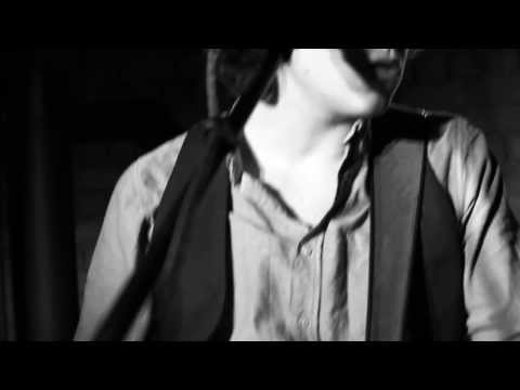 Always Travelling - L'aupaire