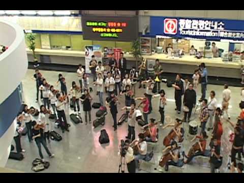 오페라 플래시몹(부산역)  Flashmob Opera(Pusan Station)