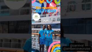 Chiquitines en el crucero carnival