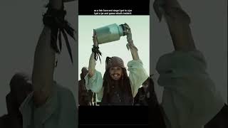 Download lagu How Johnny Depp Improvised Jar of Dirt Scene in Pirates of the Caribbean: Dead Man's Chest #shorts mp3