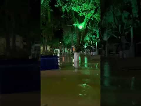Chuva Forte Alagou a cidade de Estrela Dalva-MG 09/01/2023