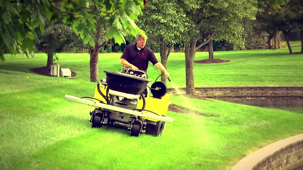 Z-Spray Max | Spreader Sprayer | Z Turf Equipment