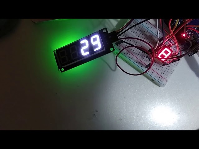 Vídeo relacionado con Tomotato Módulo de Display LED 4 Dígitos 7 Segmentos, Pantalla Digital TM1637 con Agujeros de Montaje para y Proyectos Electrónicos (Azul)