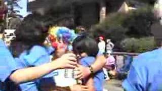 preview picture of video 'Free Hugs Nautical Days Comox BC'