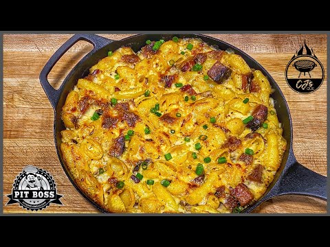 PIT BOSS SMOKER SKILLET BRISKET MAC AND CHESSE! | Pit Boss Vertical Smoker Recipes!