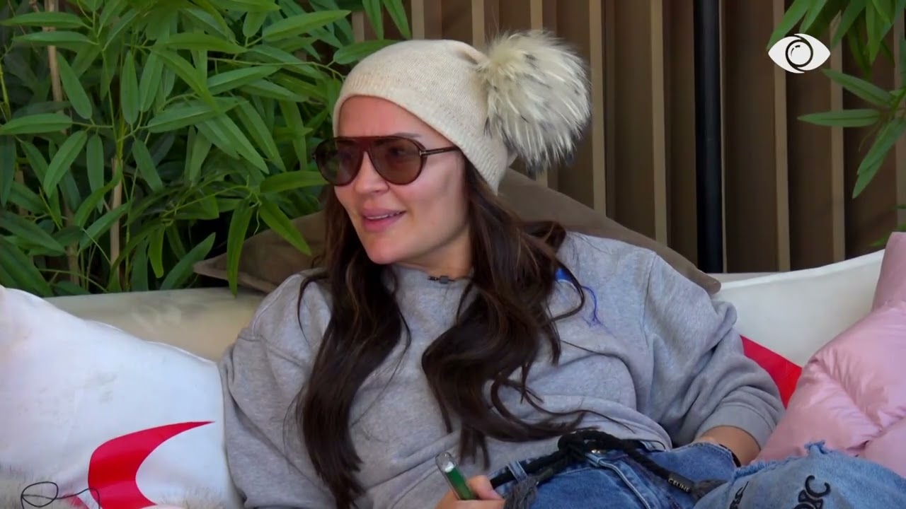 Çfarë të pëlqen tek Jozi?/ Rozana pyet Olën, banorja: Përveç pamjes…