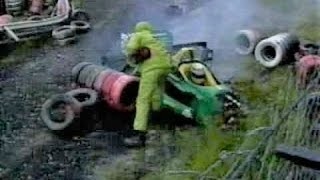Download lagu Formula 3000 Crash Compilation 1990-1994 mp3