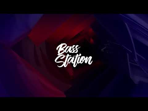 SAMAHTA - graffiti (feat. Melody Federer) [Bass Boosted]