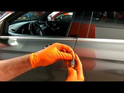 How to Manually Open the Door of a 2016-2022 Mercedes-Benz GLC with a Dead Key Battery (X253)