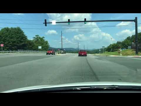 image-What mountains are in Burnsville North Carolina?