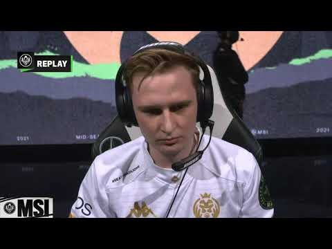 INSANE ZOE HUMANOID OUTPLAY'S YONE FROM DK SHOWMAKER