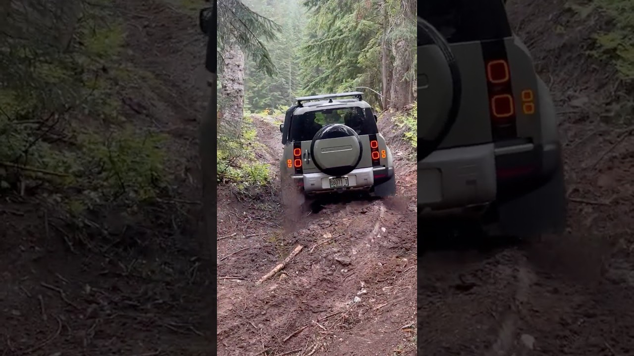 🚙 2025 Land Rover Defender 110 Conquers Muddy Hill | Traction Control OFF!