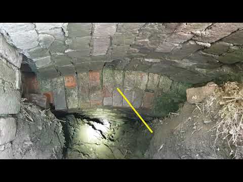 Tunelul Izvor , intrarea care a fost astupată (Sinaia-Moroeni) Mai 2020 , Izvor tunnel.