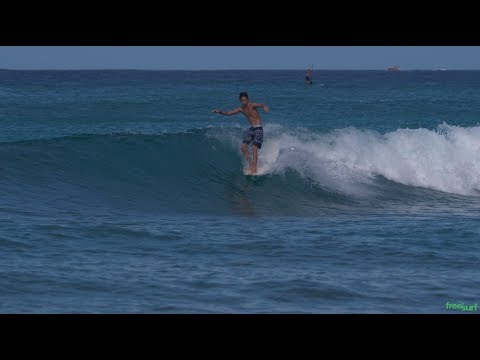 Longboard Segment / Jack Ho at Queen's Beach - Freesurf Magazine