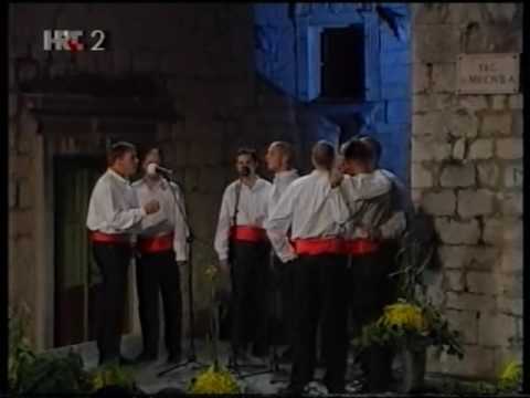 Izresla ruza rumena - klapa Šufit - FDK 2001