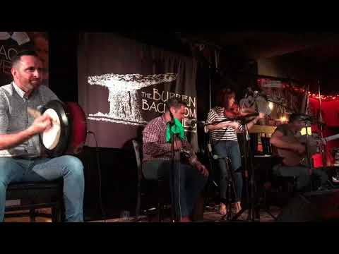 Back West on a roll, featuring Maureen Browne on fiddle