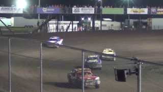 preview picture of video '2013 Boone Stock Cars A 8-24-13'