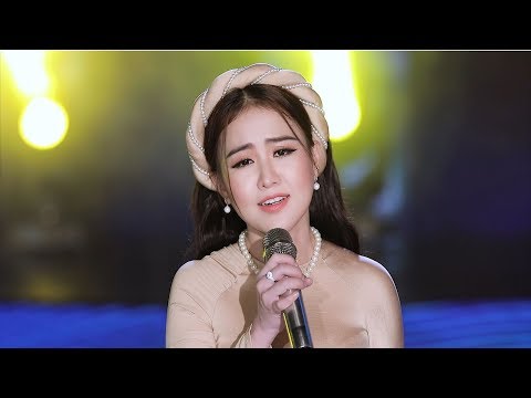 Thể hiện bởi Ý Linh
