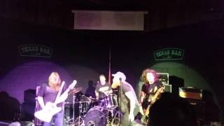 GreenLeaf ● A Million Fireflies • Live in Leiria (