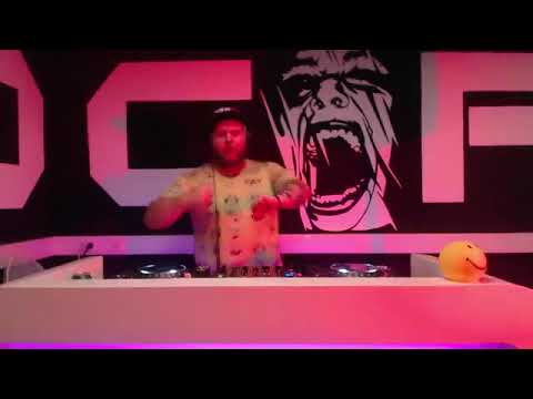 DJ Radiate live in the Mix 💯 Gabbanederland