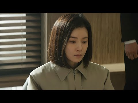 Although she is not the biological mother, she risked her life to protect her adopted daughter.