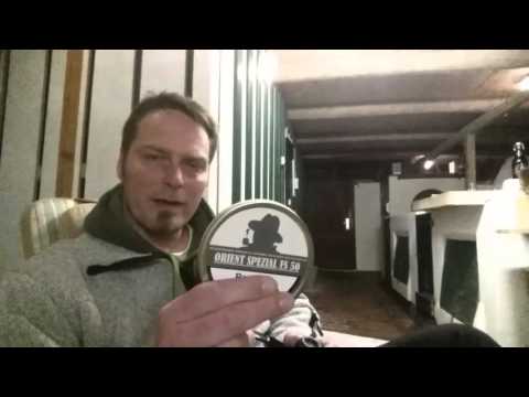 (Pfeife rauchen) Feinschnitt in der Pfeife