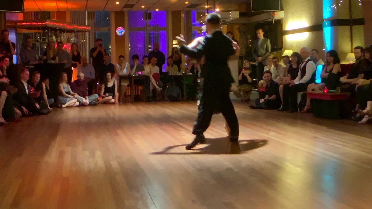 Roxana Suarez and Sebastián Achaval - Yo soy el tango - 3/5