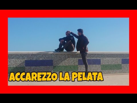 ACCAREZZARE LA GENTE-[Esperimento sociale]-Ciopino TV