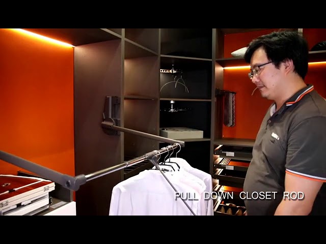 علاقة ملابس دواليب