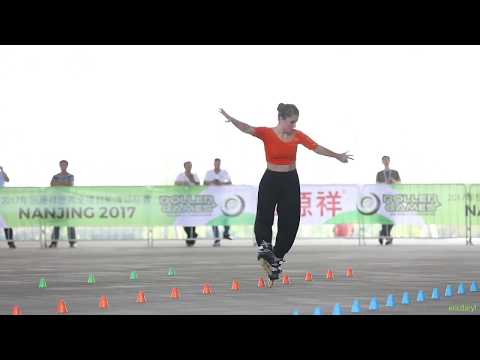 2017 Roller Games，Junior Women Classic Slalom 13th，Alix Bouquet 青女花桩 13th 法国