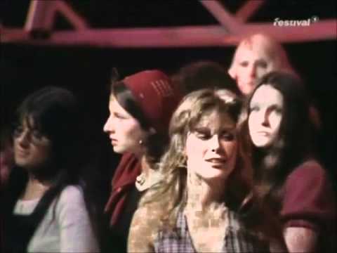 I'm Gonna Run Away From You - Tami Lynn - Live Performance