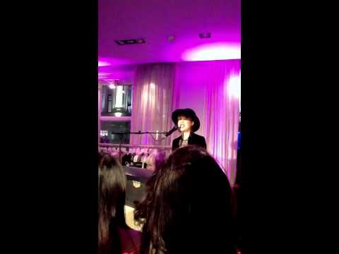 Nothing but a miracle - Diane Birch