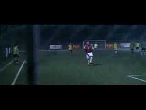 Notte prima degli esami (scena calcetto)