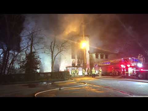 Lexington Kentucky 3 story structure fire