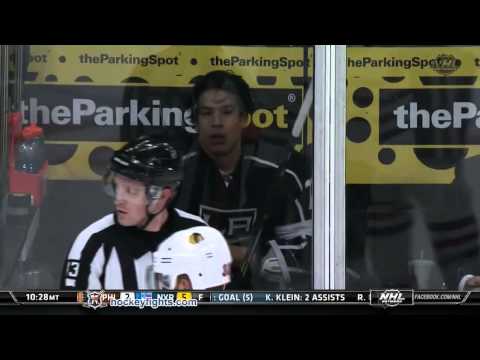 Daniel Carcillo vs Brayden McNabb Nov 29, 2014