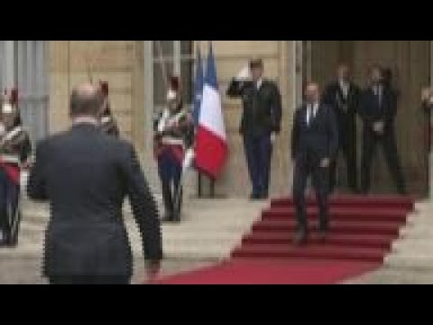 France - Castex welcomed by Philippe ahead of handover / New French PM wants unite nation to fight c
